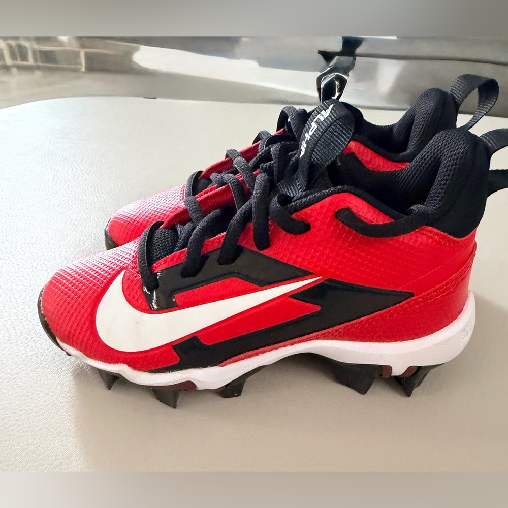 Nike Red, Black & White Youth Cleats
